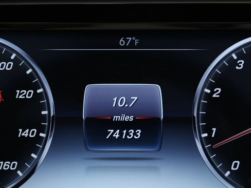 Used 2017 Mercedes-Benz S 550 Cabriolet image 25