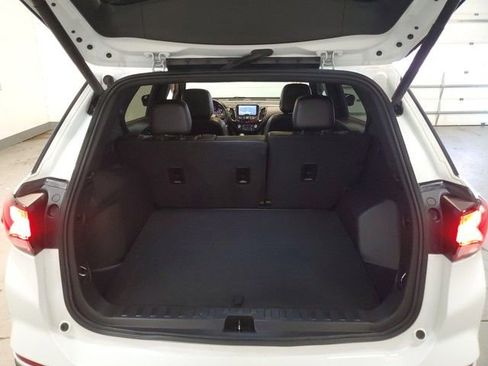 Used 2022 Chevrolet Equinox RS w/ RS Leather Package image 24