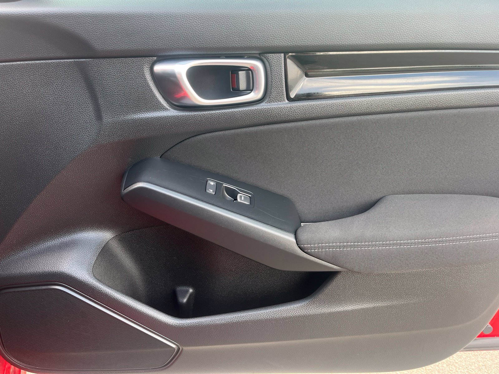 Used 2025 Honda Civic Sport image 17