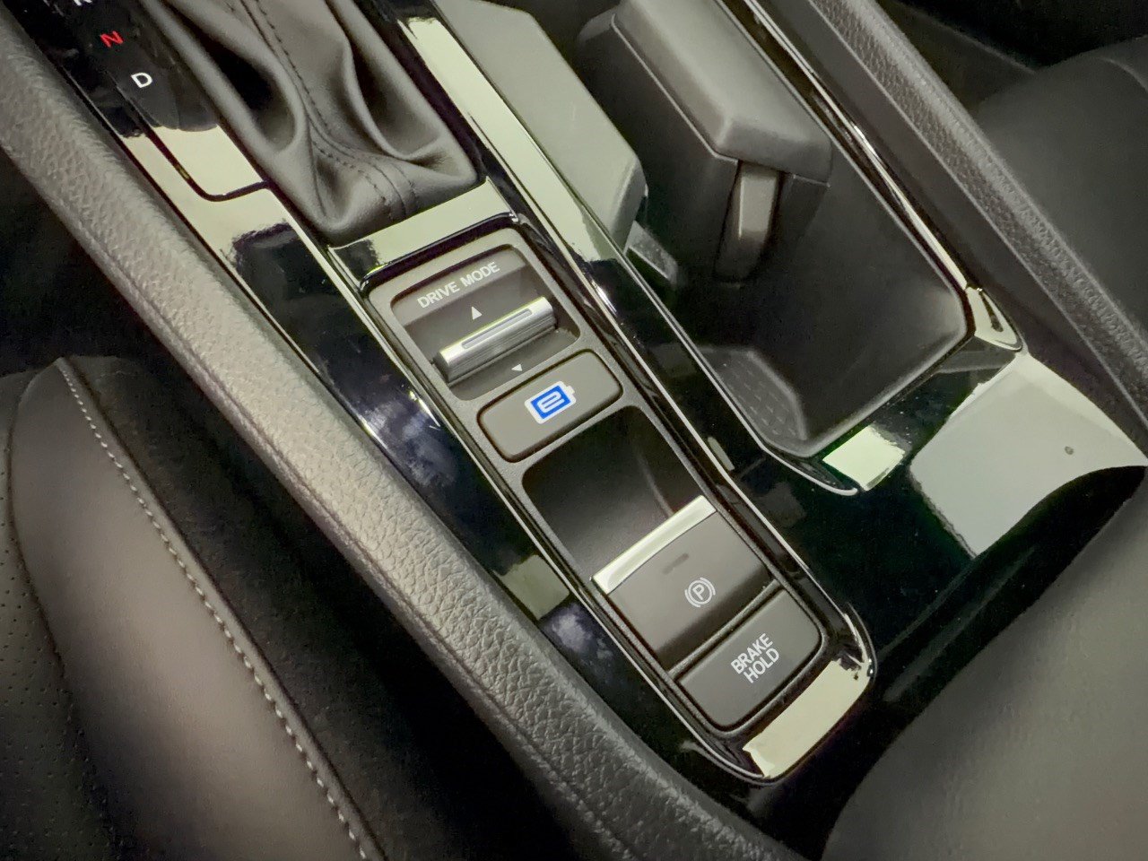 Certified 2024 Honda Accord Sport image 31