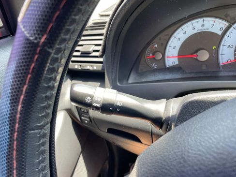 Used 2011 Toyota Camry SE w/ SE Extra-Value Pkg #1 FWD image 28