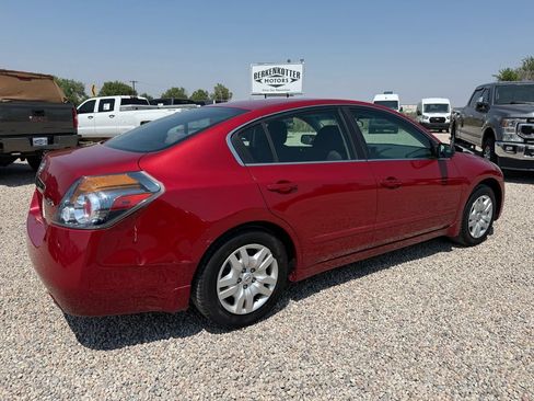 Used 2009 Nissan Altima 2.5 S FWD image 10