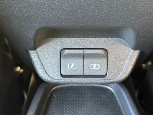 Used 2023 Nissan Leaf S FWD image 27