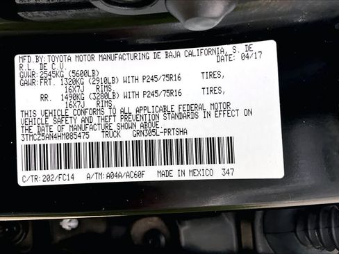 Used 2017 Toyota Tacoma SR5 w/ Tow Package AWD/4WD image 36