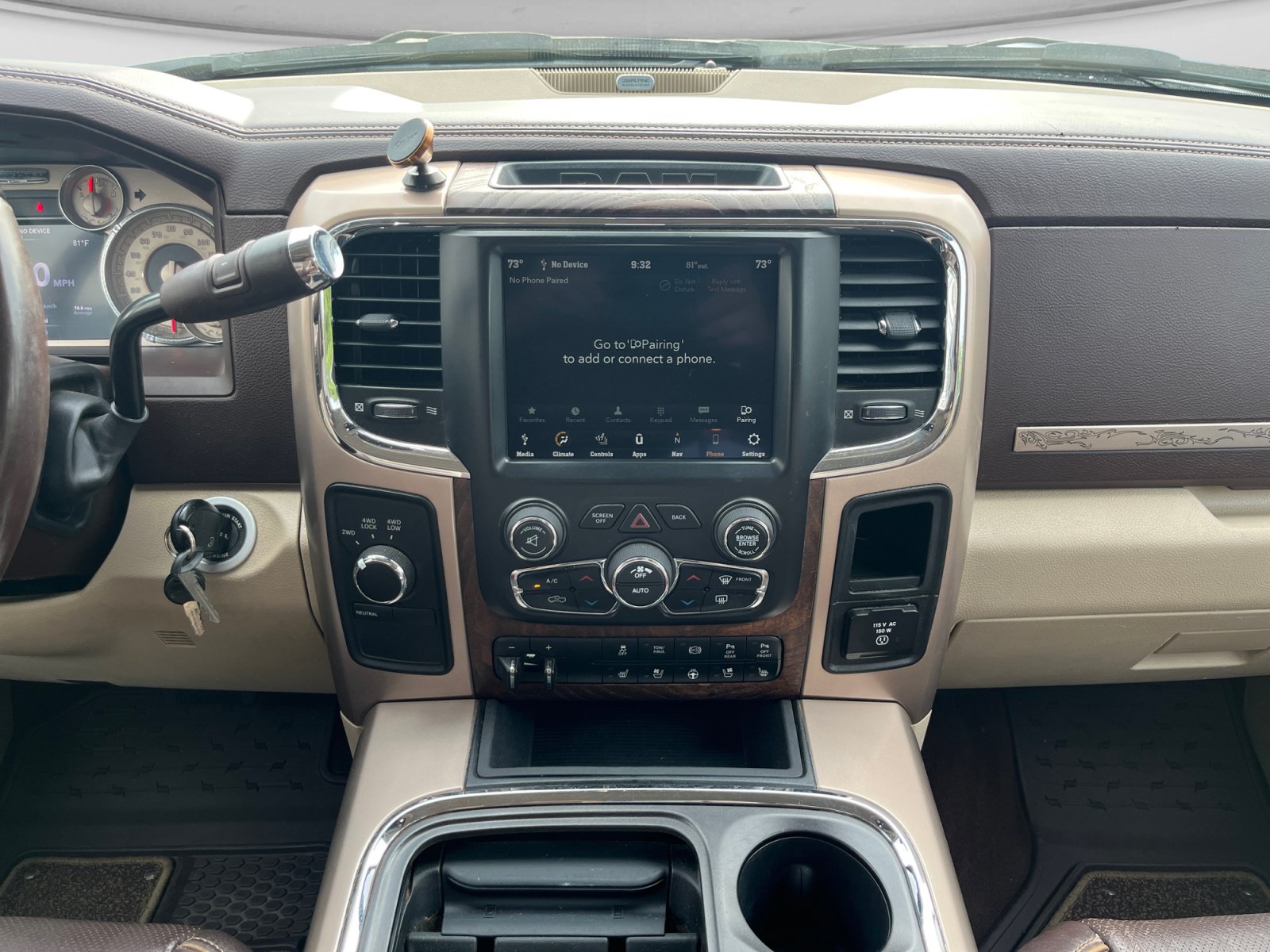 Used 2018 RAM 3500 Laramie Longhorn AWD/4WD image 11