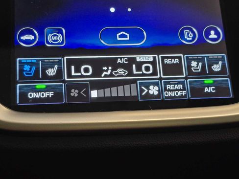 Used 2024 Subaru Ascent Touring AWD/4WD image 14