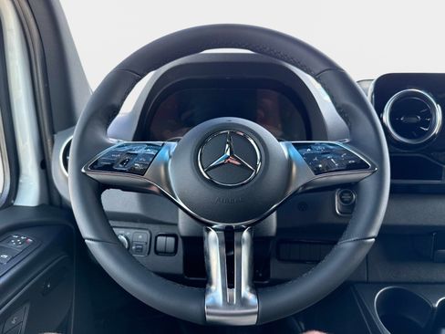 New 2026 Mercedes-Benz Sprinter 2500 image 22