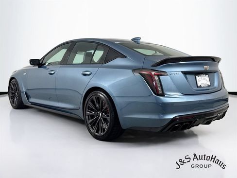 Used 2024 Cadillac CT5 V Blackwing w/ Carbon Fiber Package 1 RWD image 5