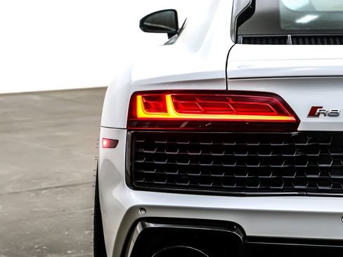 Used 2023 Audi R8 V10 performance image 16