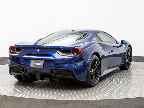 Used 2018 Ferrari 488 GTB image 21
