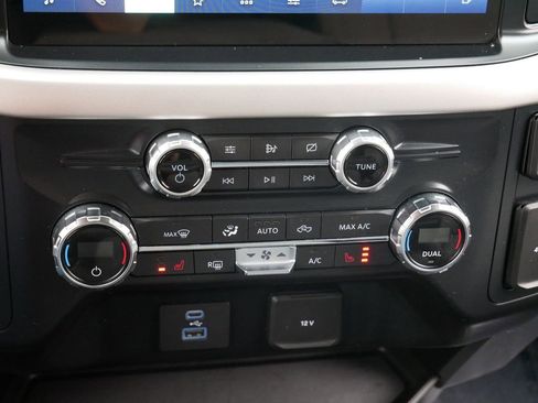 Certified 2021 Ford F150 XLT w/ Equipment Group 302A High image 22