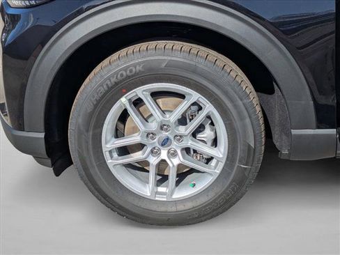 New 2026 Ford Explorer Active w/ Active Comfort Package RWD image 16