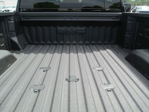 New 2026 GMC Sierra 2500 AT4X AWD/4WD image 6