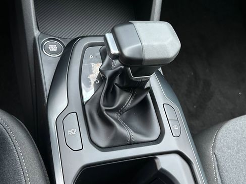 New 2025 Kia K4 LXS image 23