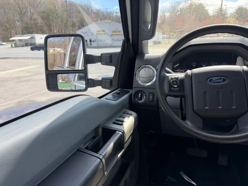 Used 2015 Ford F250 XLT AWD/4WD image 31