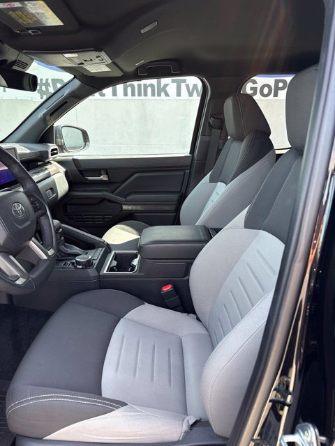Used 2025 Toyota Tacoma TRD Sport AWD/4WD image 16