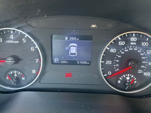 Used 2021 Kia Seltos S FWD image 8