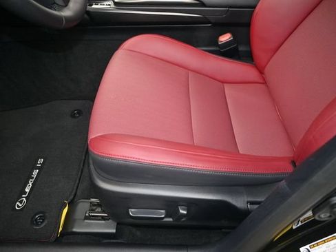 Used 2025 Lexus IS 350 F Sport RWD image 11
