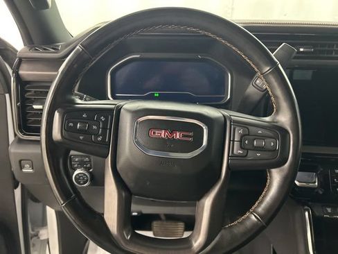 Used 2024 GMC Sierra 2500 AT4 w/ AT4 Premium Plus Package AWD/4WD image 12