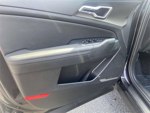 New 2026 Kia Sportage EX image 12