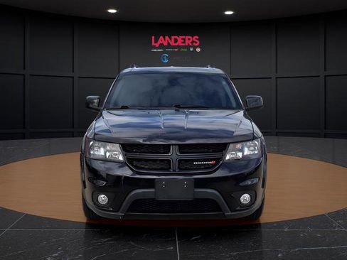 Used 2019 Dodge Journey SE w/ Blacktop Package image 6