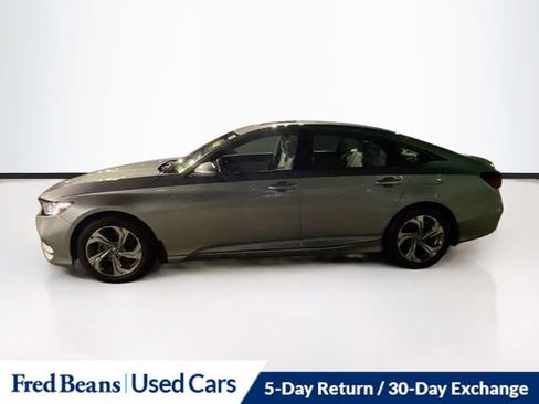 Used 2020 Honda Accord EX image 4