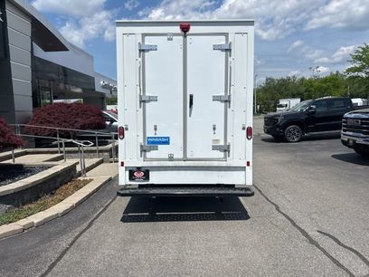 New 2024 GMC Savana 3500 w/ Power Convenience Package