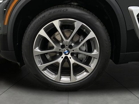 New 2026 BMW X5 xDrive40i AWD/4WD image 15