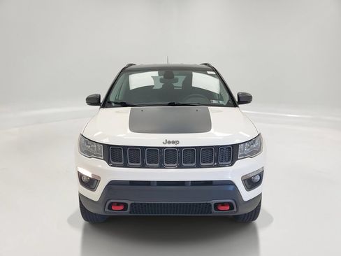 Used 2018 Jeep Compass Trailhawk w/ Navigation Group AWD/4WD image 2