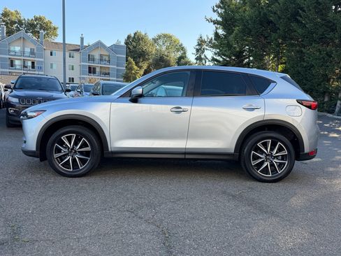 Used 2018 MAZDA CX-5 Touring AWD/4WD image 2