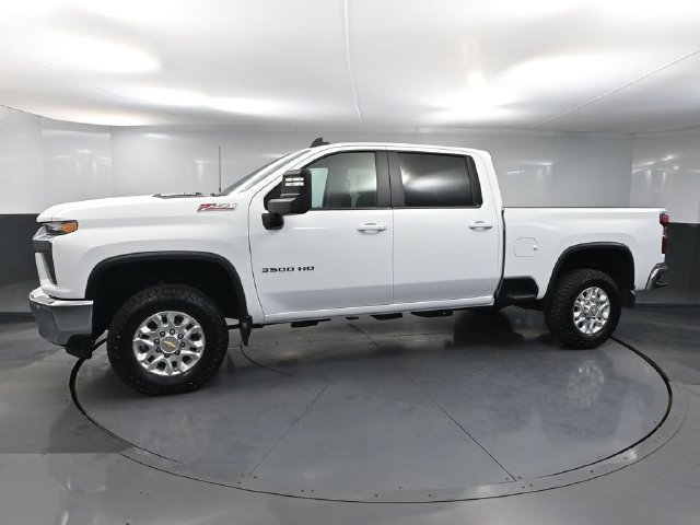 Used 2023 Chevrolet Silverado 3500 LT w/ Convenience Package AWD/4WD image 8