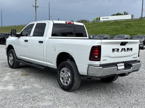 Used 2026 RAM 2500 Tradesman AWD/4WD image 8