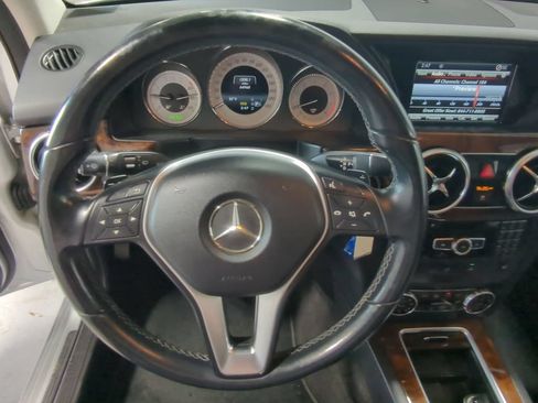 Used 2014 Mercedes-Benz GLK 350 4MATIC image 27