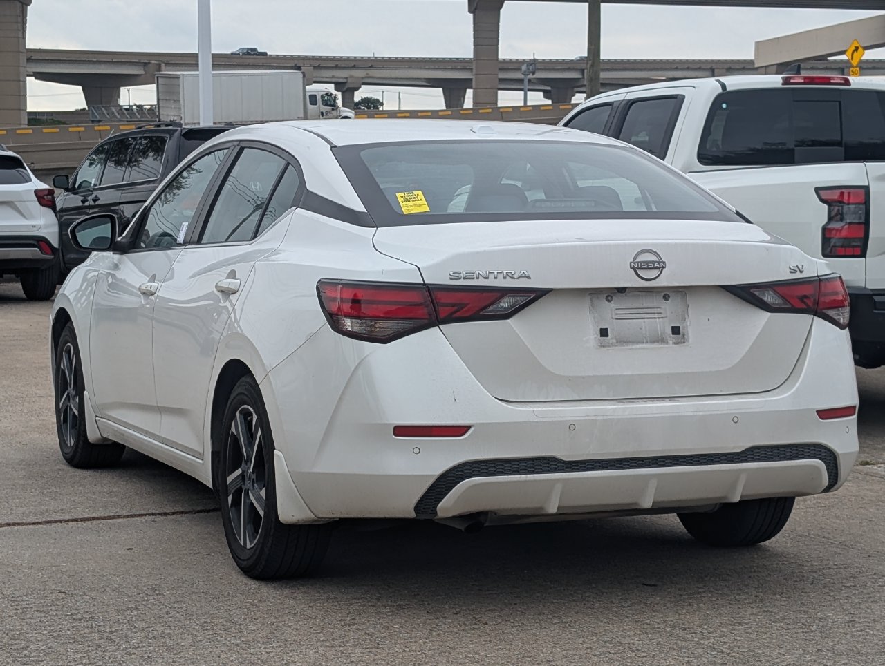 Used 2024 Nissan Sentra SV FWD image 4