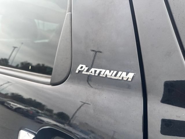 Used 2018 Toyota Sequoia Platinum RWD image 6