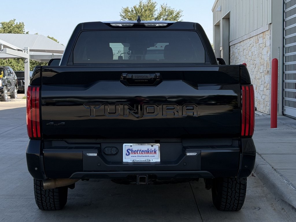 Used 2023 Toyota Tundra SR5 w/ SR5 Convenience Package AWD/4WD image 5