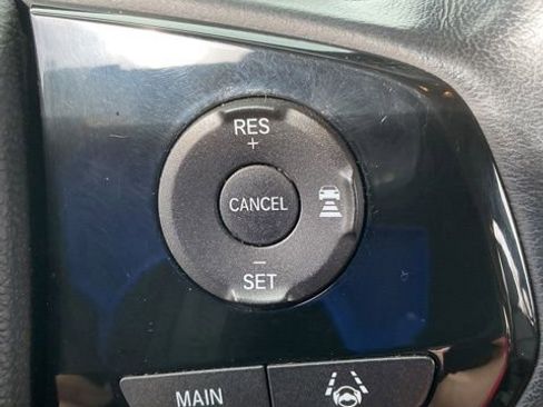 Used 2018 Honda Odyssey EX-L image 32