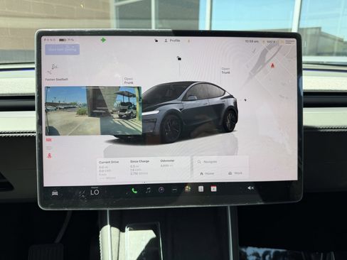 Used 2026 Tesla Model Y 2WD image 28