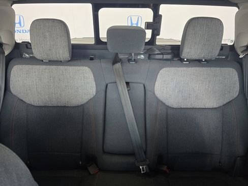 Used 2022 Ford Maverick XLT image 18