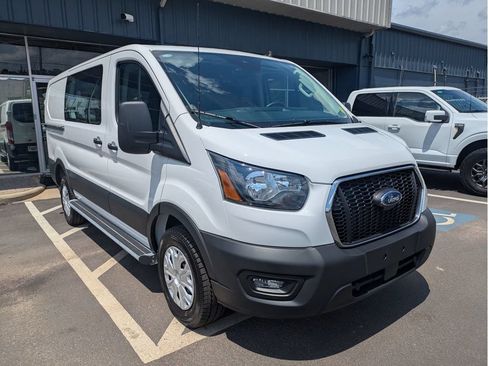 Used 2025 Ford Transit 250 Low Roof w/ Exterior Upgrade Package RWD image 3