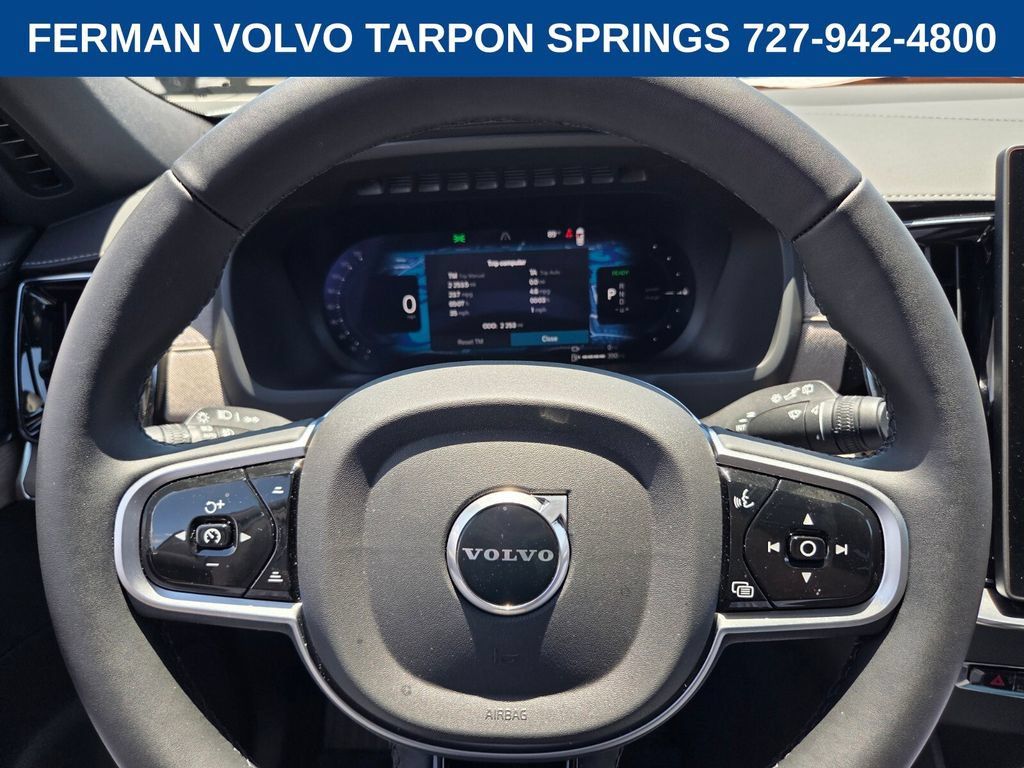 New 2026 Volvo XC90 T8 Core w/ Protection Package Premier AWD/4WD image 29