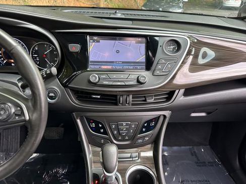 Used 2019 Buick Envision Premium w/ Driver Confidence Package image 19