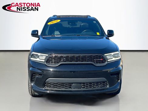 Used 2024 Dodge Durango GT image 2