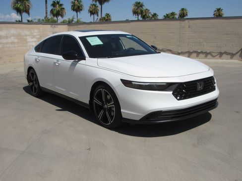 Certified 2025 Honda Accord Sport image 2