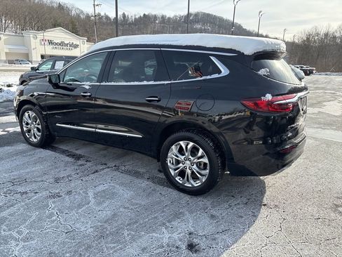 Used 2020 Buick Enclave Avenir w/ Avenir Technology Package image 3