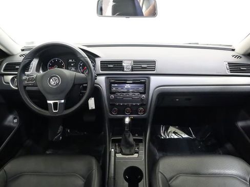 Used 2014 Volkswagen Passat 1.8T S FWD image 17