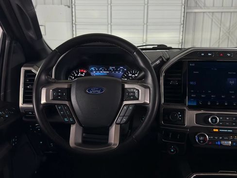 Used 2022 Ford F350 Platinum AWD/4WD image 46