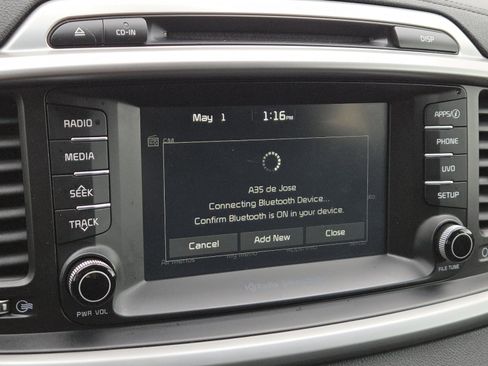 Used 2018 Kia Sorento AWD image 27