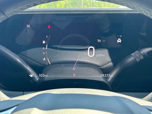 Used 2025 Buick Envista Sport Touring FWD image 18