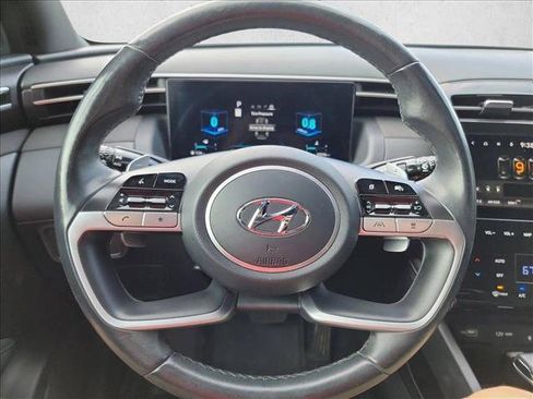 Used 2022 Hyundai Santa Cruz Limited AWD/4WD image 9